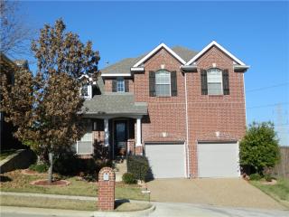 8745 Rugby Dr, Irving TX  75063-9381 exterior