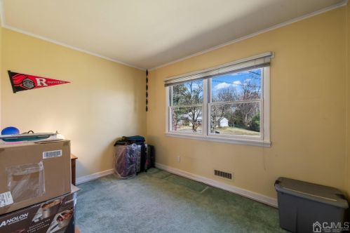 2 Perry Rd, East Brunswick NJ  08816-1324 exterior