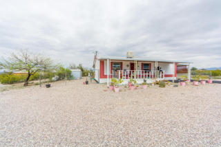 2304 Sahuarita Rd, Santa Rita, AZ 85641-6304