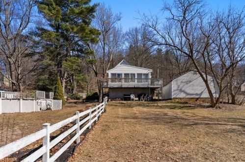 91 Congress St, Amesbury, MA 01913-1921