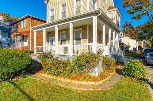 141 10th Ave, Mount Vernon, NY 10550-1209