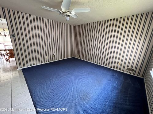 77 Farnworth Close, East Freehold, NJ 07728-3861