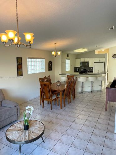 17067 11th St, Hollywood FL 33028-2101 exterior