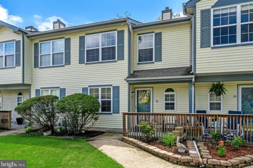 36 Quail Run, Berkeley Township NJ  08721-1300 exterior