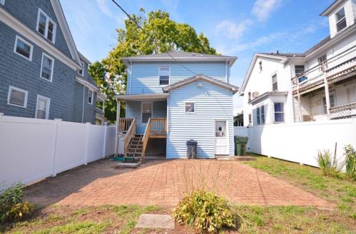 78 Lincoln Ave, United States Coast Guard Ac CT  06320-5145 exterior