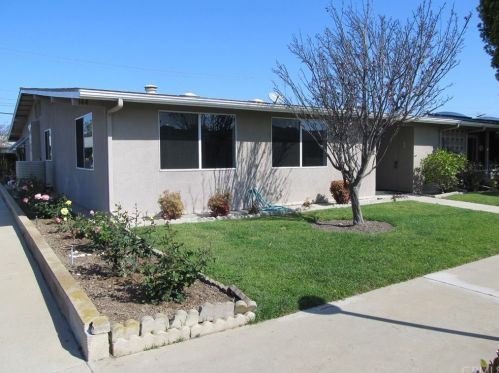 1330 Oakmont Rd, Seal Beach, CA 90740-3780