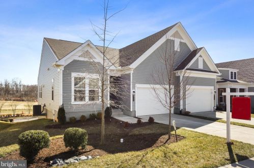 120 Castle Hill Dr, Fredericksburg, VA 22406-5455