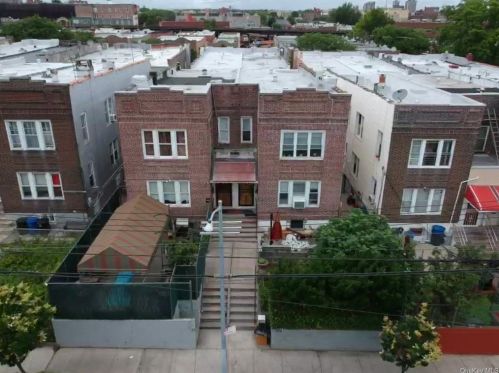 2269 Ellis Ave, Bronx, NY 10462-5105