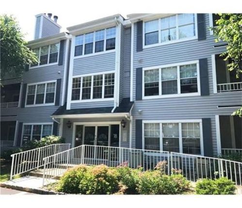 1805 Tanglewood Ct, Helmetta, NJ 08828-1144