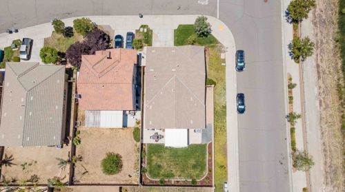 32600 San Clemente, Lake Elsinore CA  92530-0477 exterior