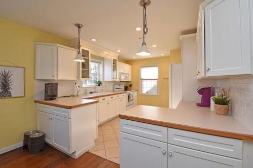 6009 Cleves Warsaw Pike, Cincinnati OH 45233-4935 exterior