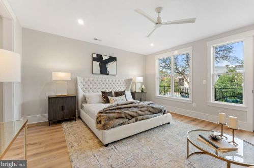 1332 Independence Ave, Washington DC  20003-2365 exterior