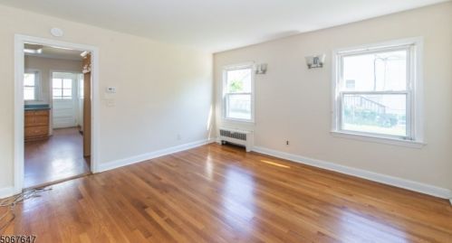 16 Irving Ter, Bloomfield NJ  07003-3811 exterior