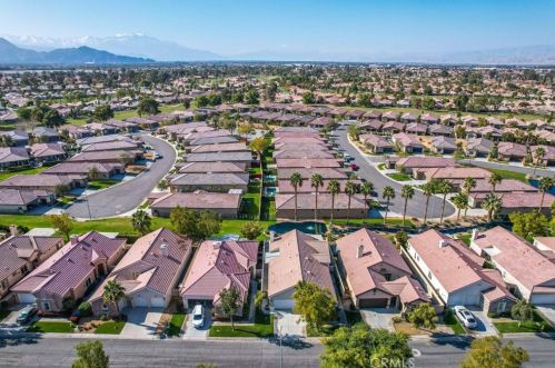 49527 Wayne St, Indio CA  92201-9752 exterior