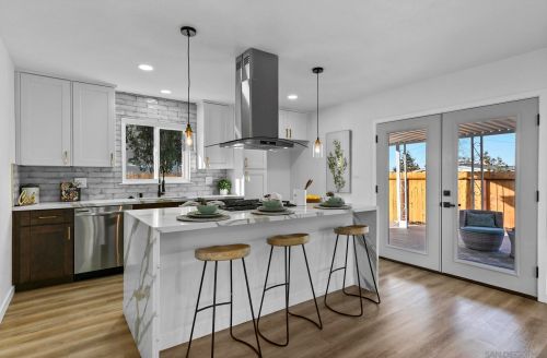 4570 Mount La Platta Pl, San Diego CA  92117-3045 exterior