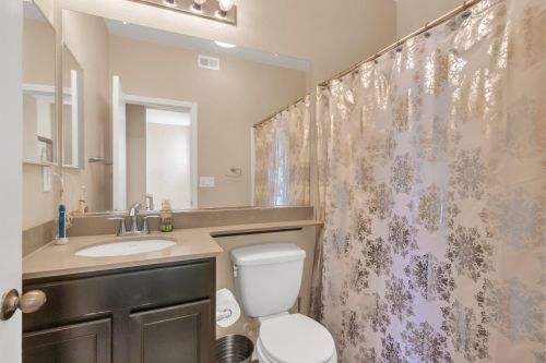 10836 Atherstone Dr, Rancho Cordova CA  95670-6273 exterior