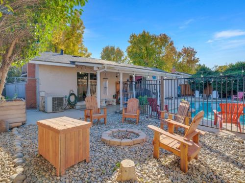 2417 Tallent Dr, Modesto CA  95355-4041 exterior