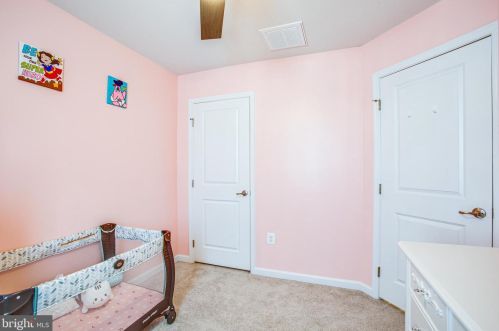 100 Rising Sun Rd, Fredericksburg VA  22405-9424 exterior