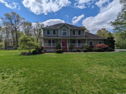 147 Coutant Rd, Circleville, NY 10919-3267