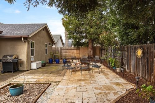 1623 Harvest Glen Dr, Chico CA  95928-7372 exterior