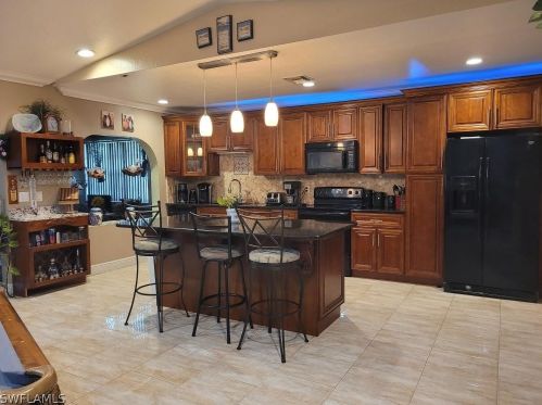 1414 Mcarthur Ave, Lehigh Acres, FL 33972-2514