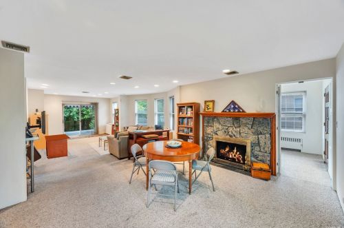 72 Meadow Dr, Woodsburgh NY  11598-2220 exterior