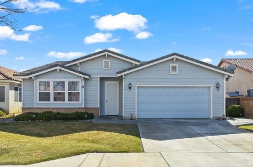 4114 Avenue, Lancaster, CA