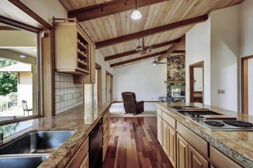 18114 Lake Forest Dr, Lake Wildwood CA  95946-9456 exterior