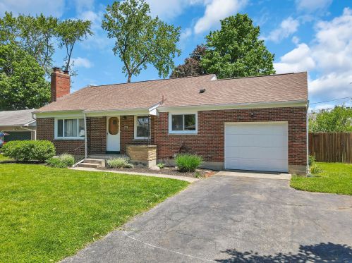 706 Fallview Ave, Englewood, OH 45322-1812
