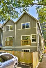 13720 Midvale Ave, Seattle WA  98133-7023 exterior