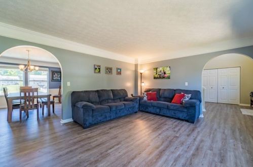 126 Tartan Rd, Gibsonia PA  15044-9416 exterior