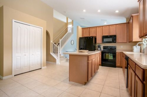 906 Summit Ash Ct, Deland FL  32724-7064 exterior