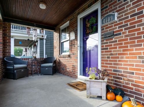 4509 Camberwell Rd, Cincinnati, OH 45209-1115