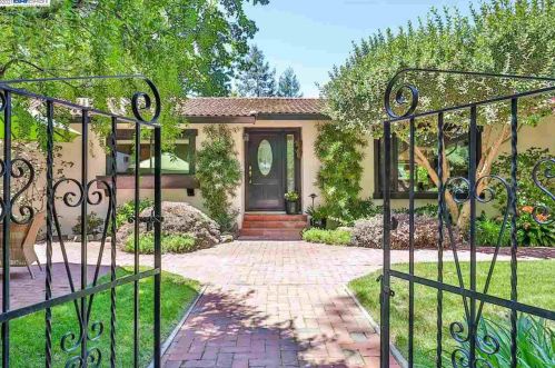 742 Merrimac Pl, Danville, CA 94526-2614