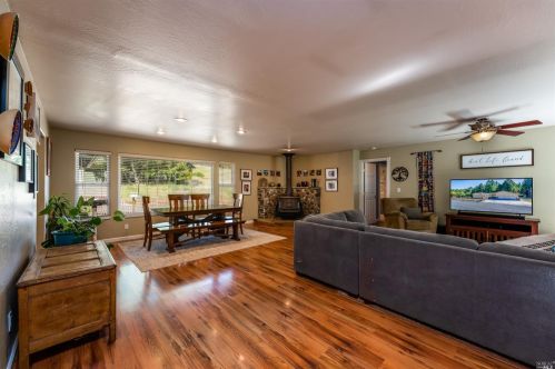 2691 Coyote Rd, Willits CA  95490-9034 exterior