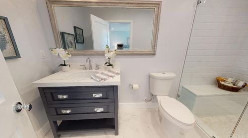 1657 Gates Ave, Manhattan Beach CA  90266-7028 exterior