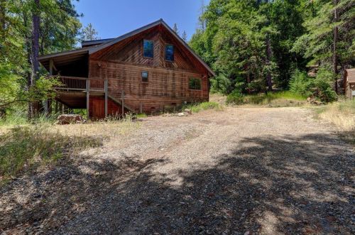 19121 Greenhorn Rd, Grass Valley CA  95945-8627 exterior