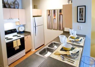 2121 Routh St, Dallas TX  75201-2000 exterior