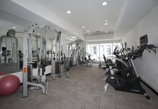 100 18th St, New York NY  10003-2108 exterior