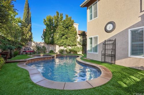 6192 Woodbridge St, Chino Hills CA  91709-3224 exterior