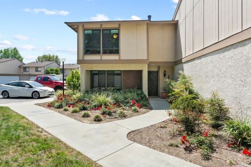 2996 Woods St, Orange CA  92865-1249 exterior