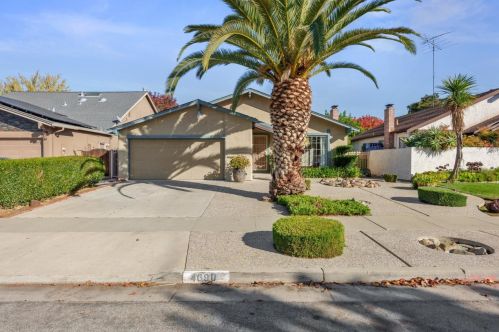 4690 Holycon Cir, San Jose, CA 95136-2313