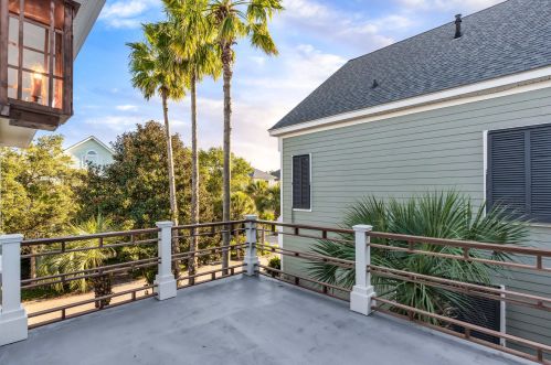 26 Morgan Place Dr, Isle Of Palms SC  29451-2742 exterior