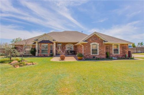 2436 Silver Crossings Cir, Piedmont, OK 73078-4203