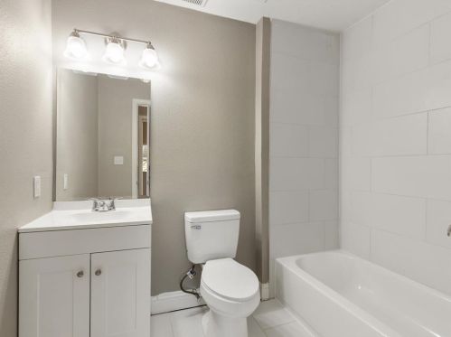 3730 Copeland St, Dallas TX 75210-2122 exterior