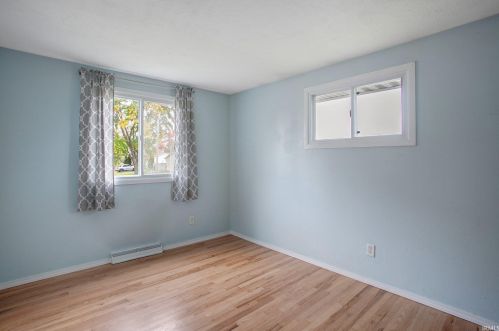 2829 Lexington Blvd, Mishawaka IN  46544-6109 exterior