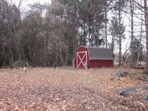 1556 Fox Rd, Little Suamico, WI 54141-9037