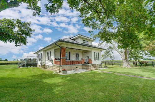 2299 Yeoman Rd, Washington Ch, OH 43160-9580