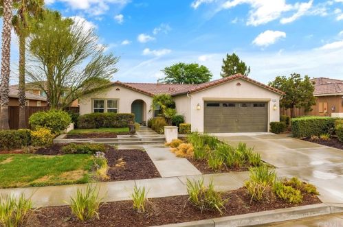 519 Bailey Ln, San Jacinto, CA 92582-2750