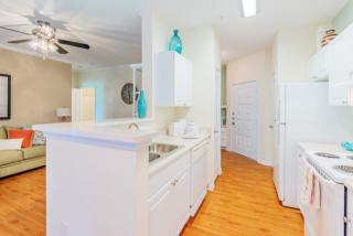 1504 Belle Point Dr, Mount Pleasant SC  29464-8266 exterior